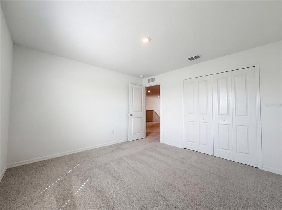 Active With Contract: $286,000 (4 beds, 2 baths, 2150 Square Feet)
