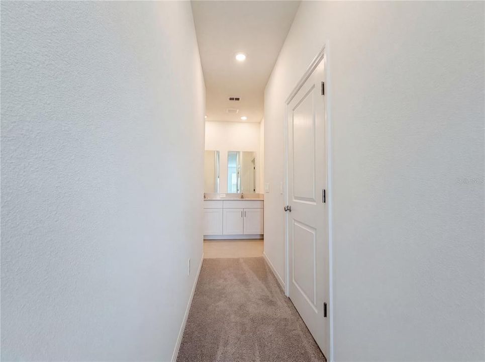 Active With Contract: $286,000 (4 beds, 2 baths, 2150 Square Feet)