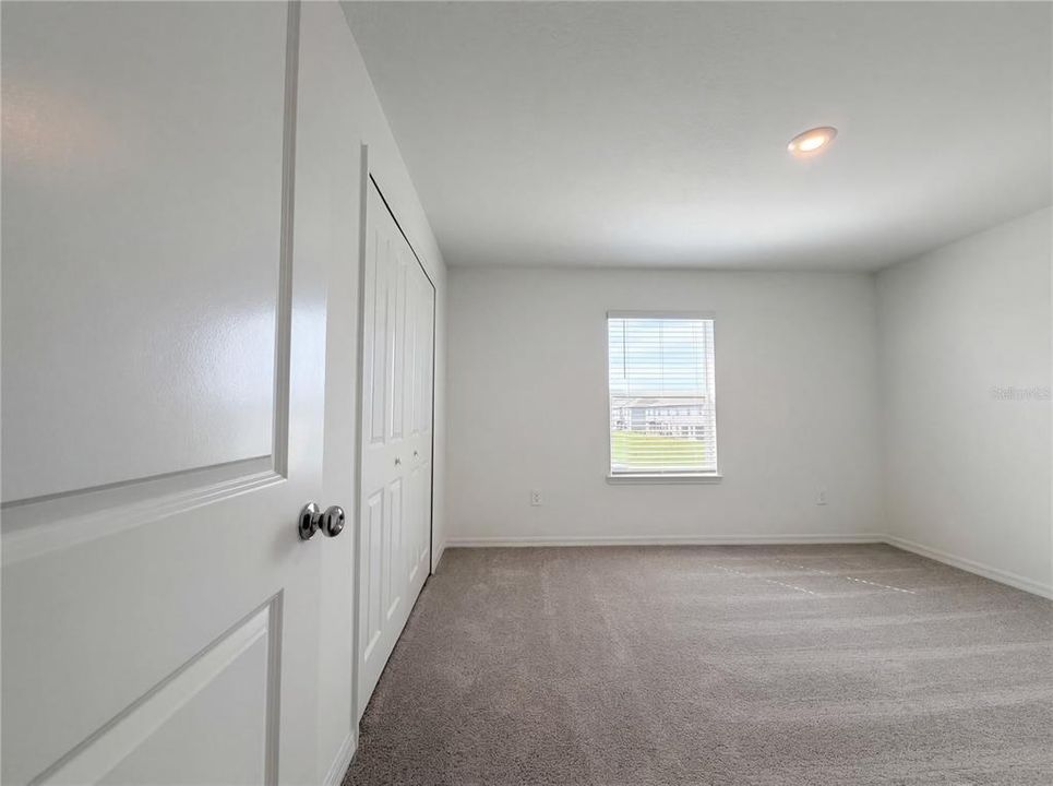 Active With Contract: $286,000 (4 beds, 2 baths, 2150 Square Feet)