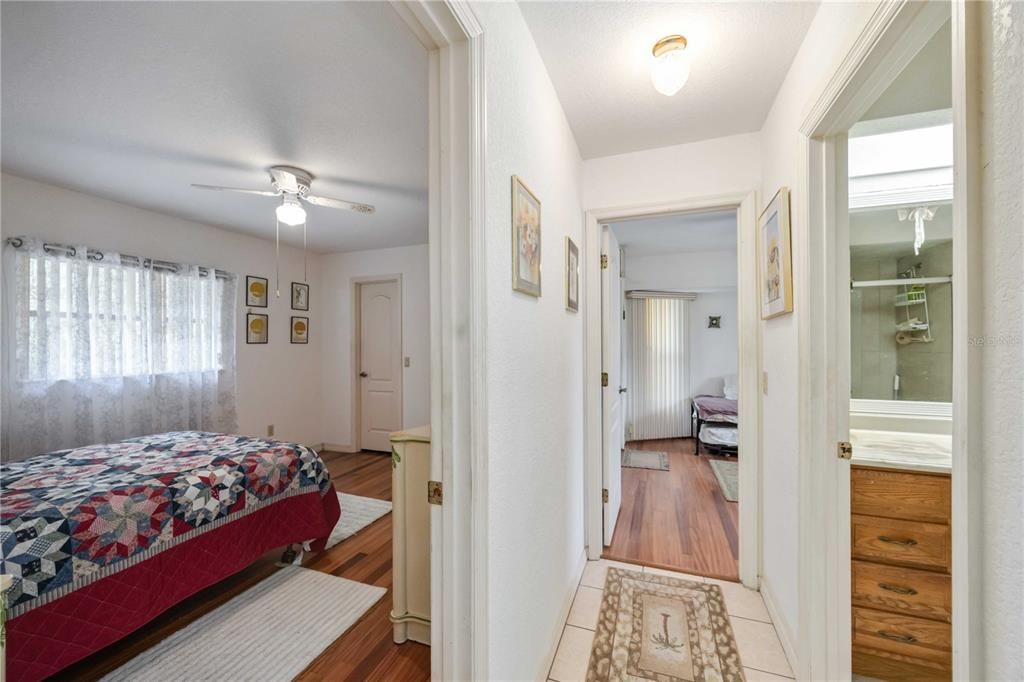 Activo con contrato: $350,000 (3 camas, 2 baños, 2050 Pies cuadrados)