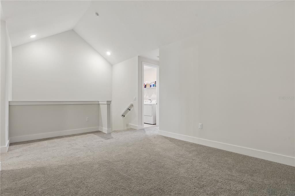 En Venta: $445,000 (3 camas, 2 baños, 1877 Pies cuadrados)