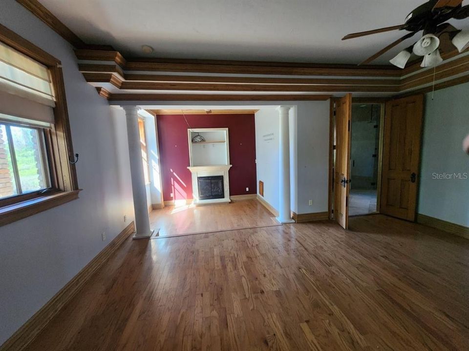 Active With Contract: $745,000 (4 beds, 3 baths, 4537 Square Feet)