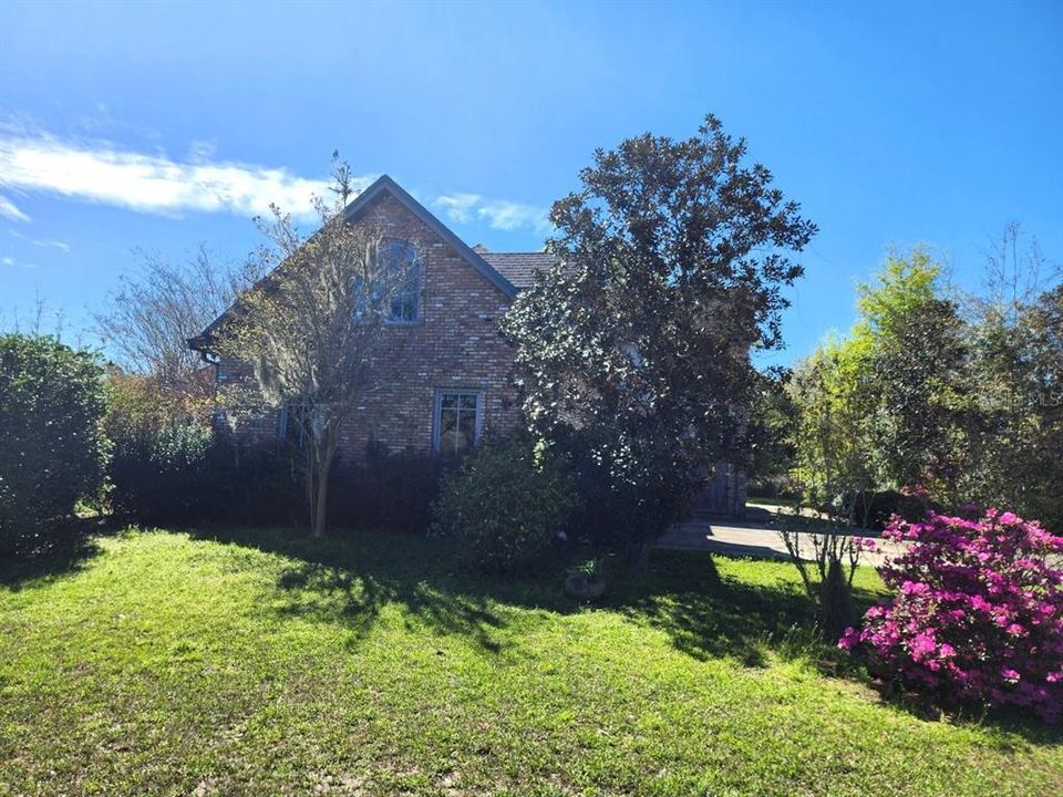 Active With Contract: $745,000 (4 beds, 3 baths, 4537 Square Feet)
