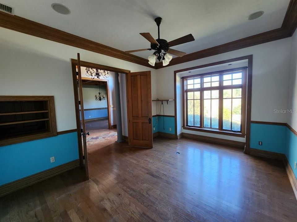 Active With Contract: $745,000 (4 beds, 3 baths, 4537 Square Feet)