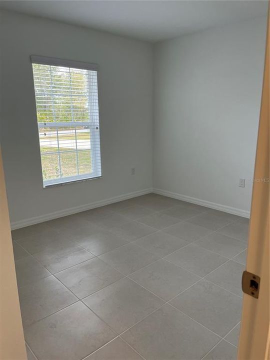 En Venta: $539,900 (6 camas, 0 baños, 2426 Pies cuadrados)