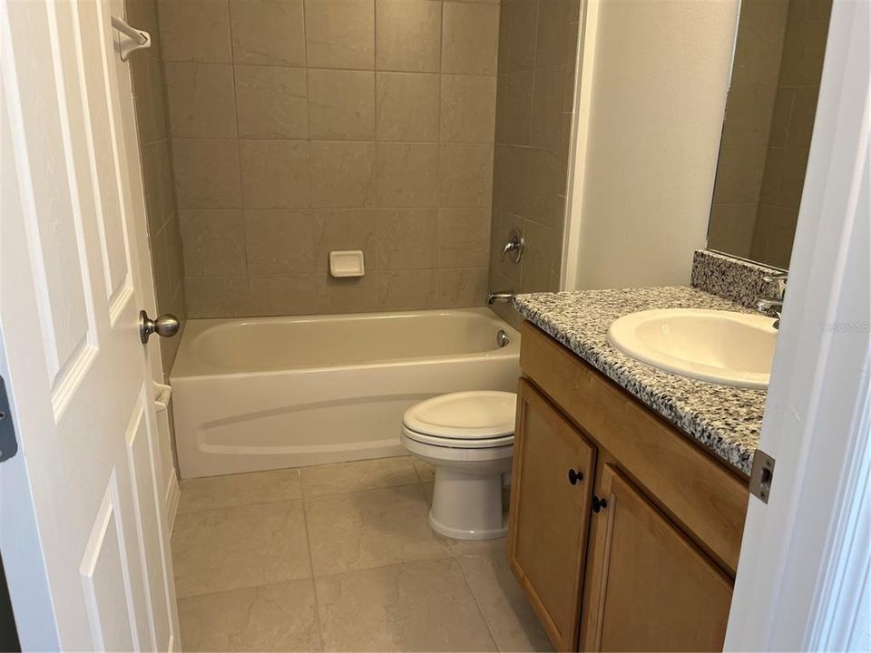En Venta: $539,900 (6 camas, 0 baños, 2426 Pies cuadrados)