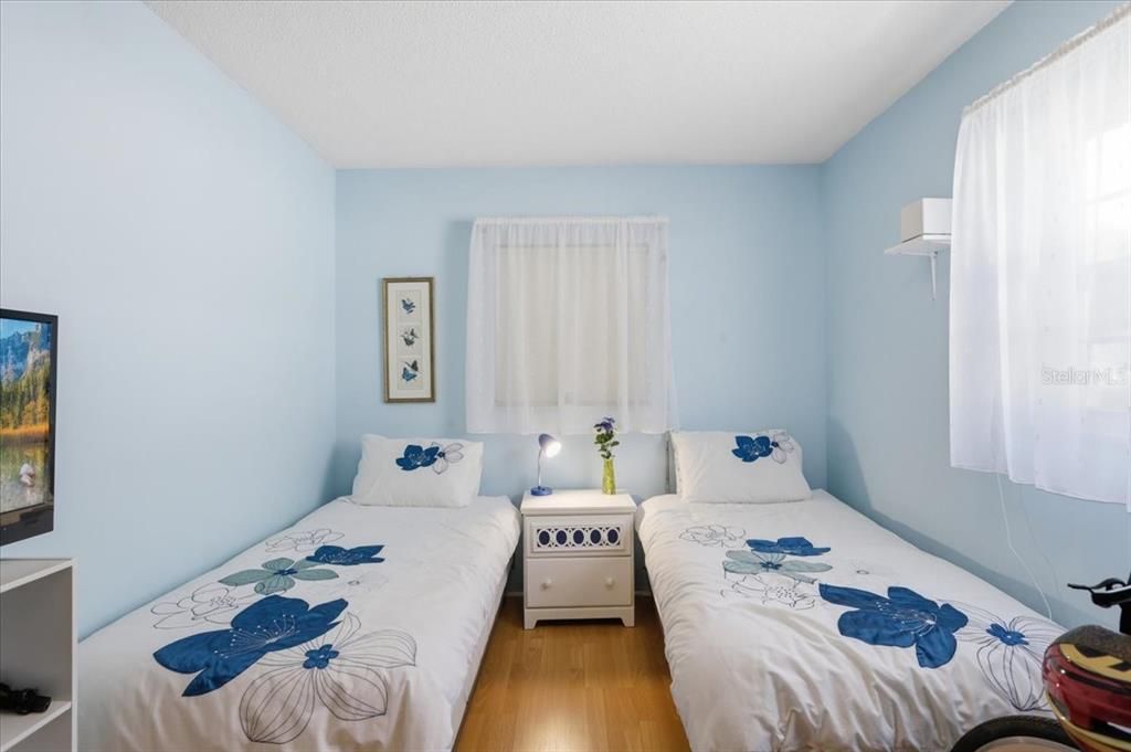 Activo con contrato: $145,900 (2 camas, 2 baños, 885 Pies cuadrados)
