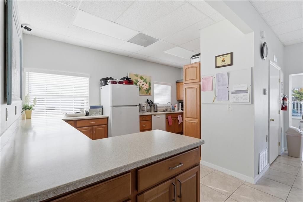 Activo con contrato: $145,900 (2 camas, 2 baños, 885 Pies cuadrados)