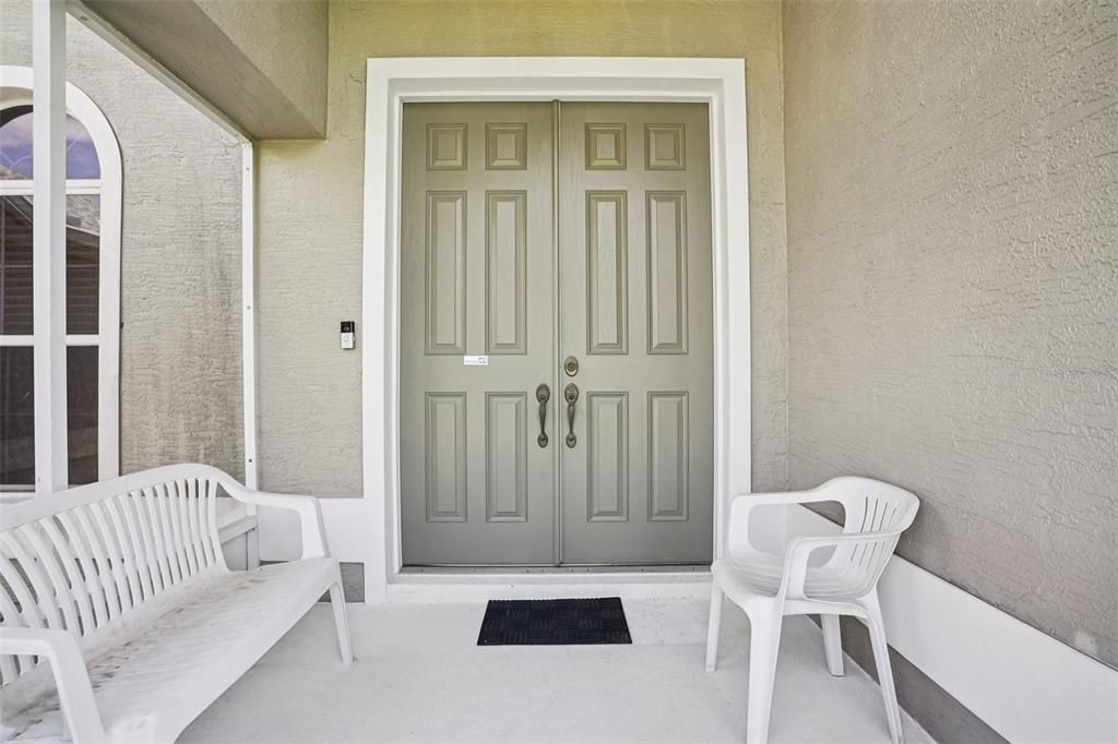 For Sale: $450,000 (3 beds, 2 baths, 1746 Square Feet)