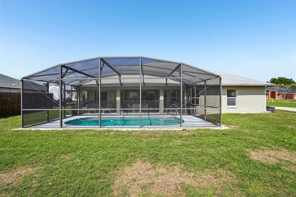 For Sale: $450,000 (3 beds, 2 baths, 1746 Square Feet)