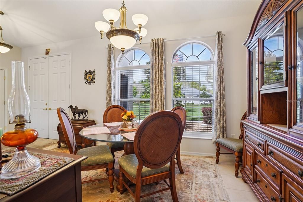 For Sale: $450,000 (3 beds, 2 baths, 1746 Square Feet)