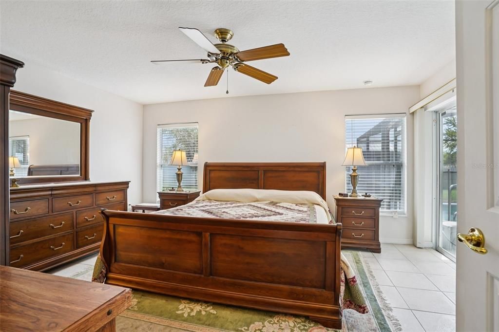 For Sale: $450,000 (3 beds, 2 baths, 1746 Square Feet)