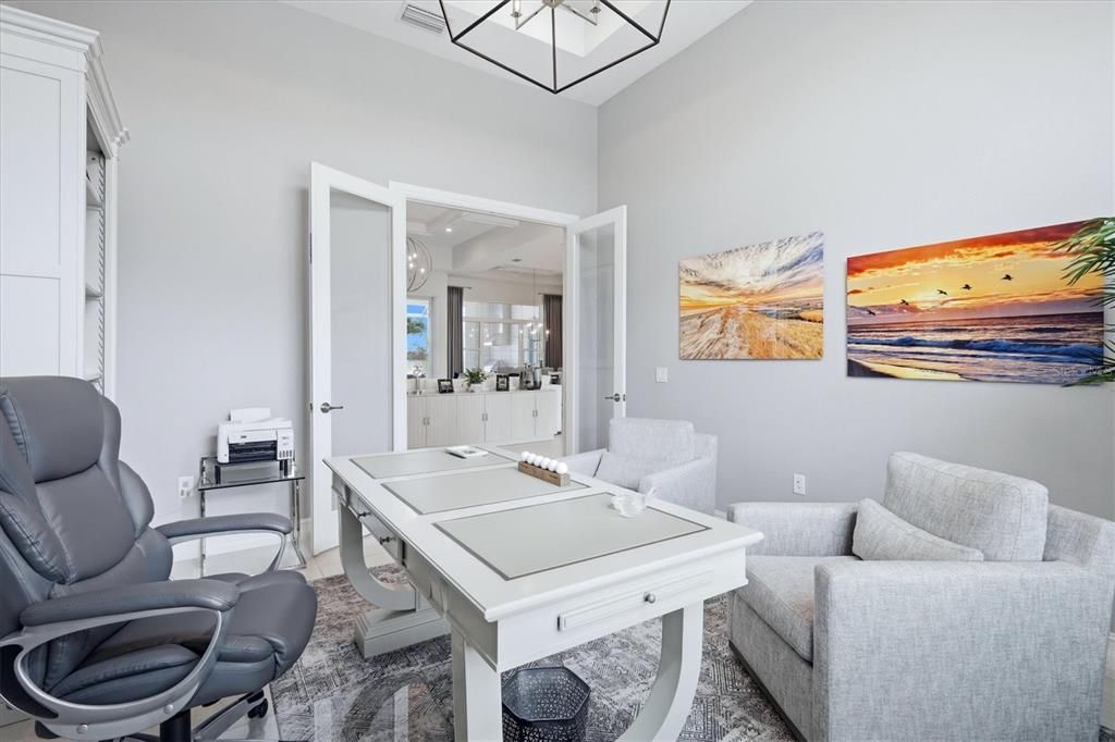 Activo con contrato: $2,695,000 (4 camas, 4 baños, 3600 Pies cuadrados)