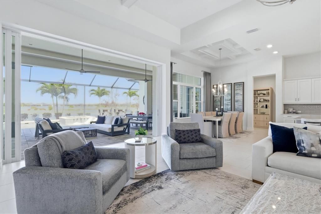 Activo con contrato: $2,695,000 (4 camas, 4 baños, 3600 Pies cuadrados)