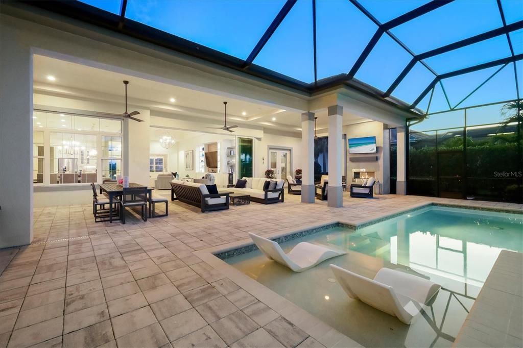 Activo con contrato: $2,695,000 (4 camas, 4 baños, 3600 Pies cuadrados)