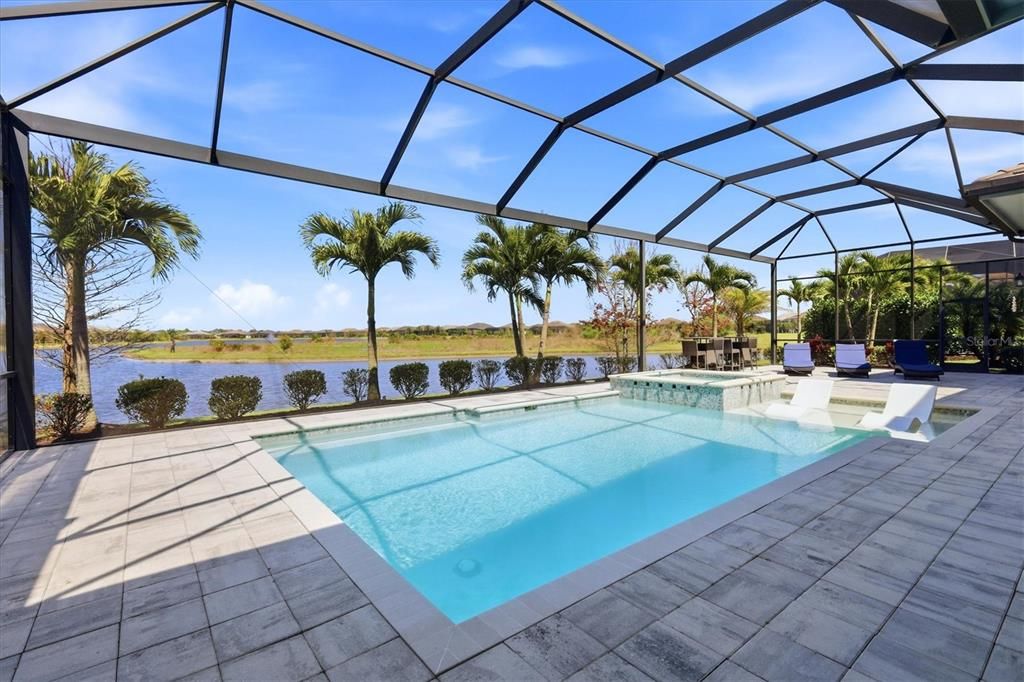Activo con contrato: $2,695,000 (4 camas, 4 baños, 3600 Pies cuadrados)