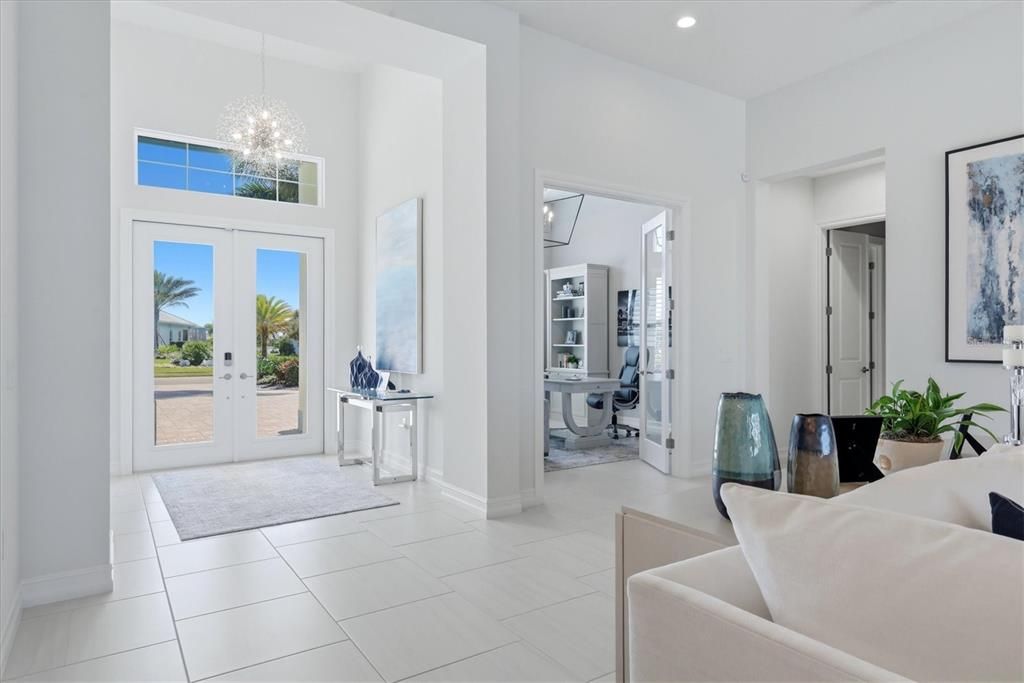 Activo con contrato: $2,695,000 (4 camas, 4 baños, 3600 Pies cuadrados)
