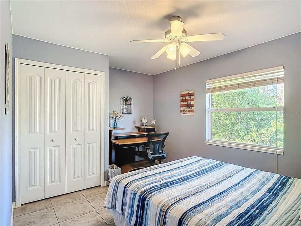 Active With Contract: $349,900 (3 beds, 2 baths, 1598 Square Feet)