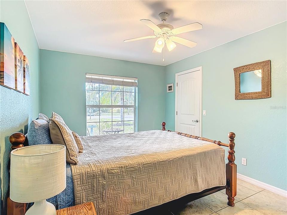 Active With Contract: $349,900 (3 beds, 2 baths, 1598 Square Feet)