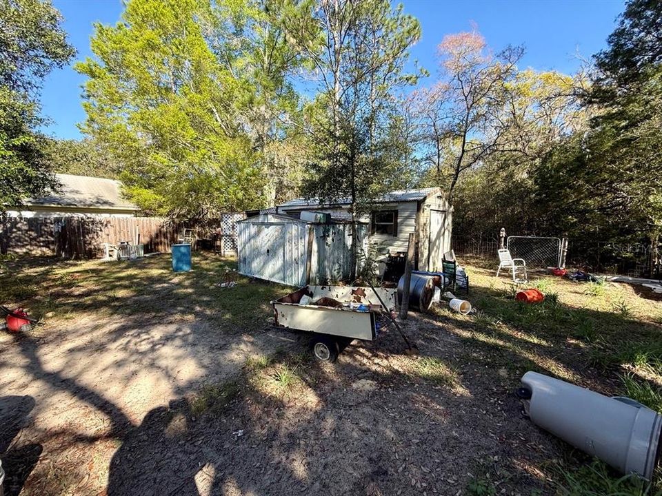 For Sale: $99,000 (2 beds, 2 baths, 924 Square Feet)