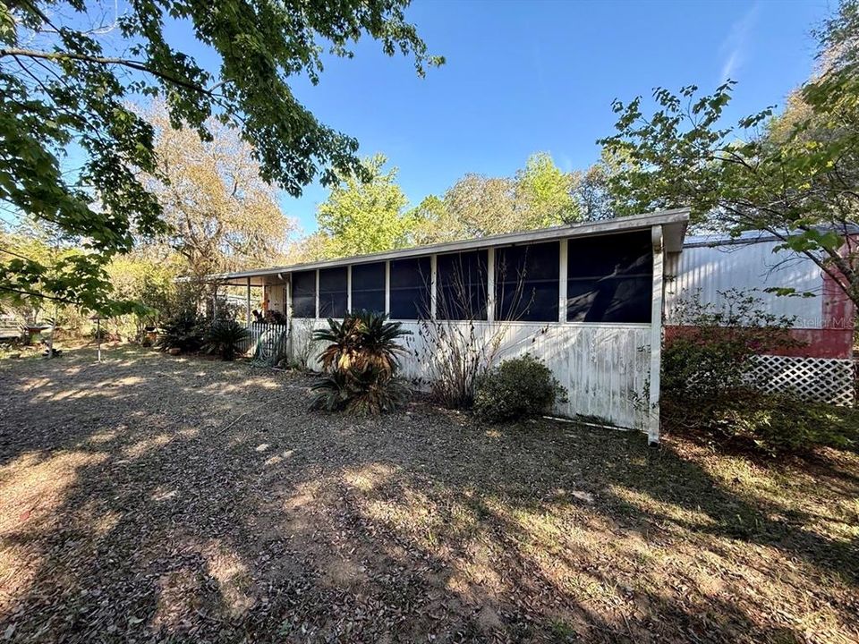 На продажу: $115,000 (2 спален, 2 ванн, 924 Квадратных фут)