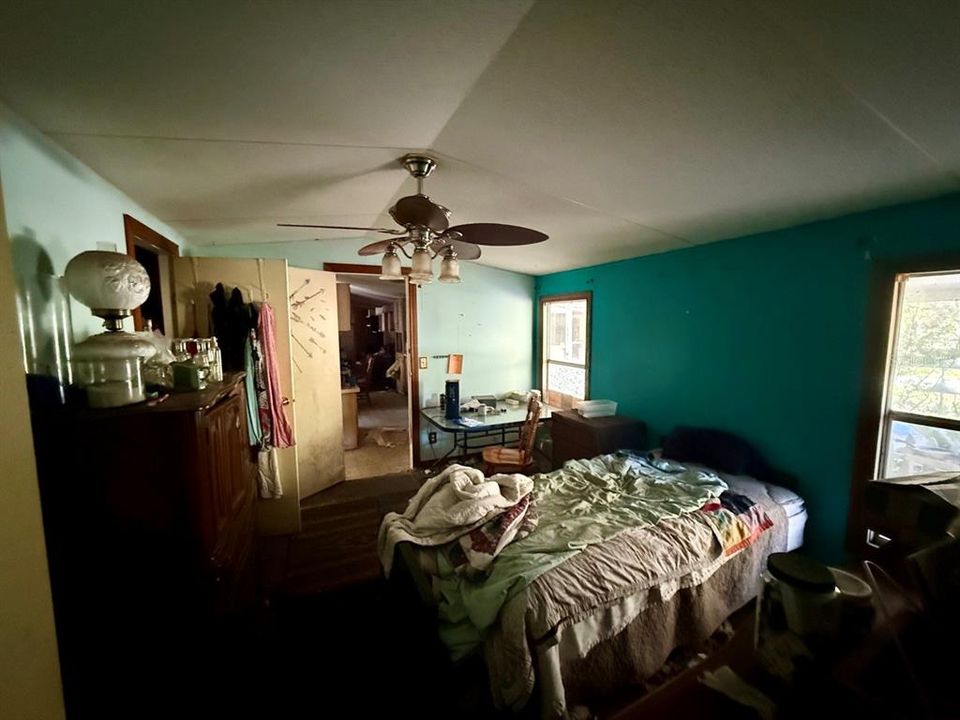 На продажу: $115,000 (2 спален, 2 ванн, 924 Квадратных фут)