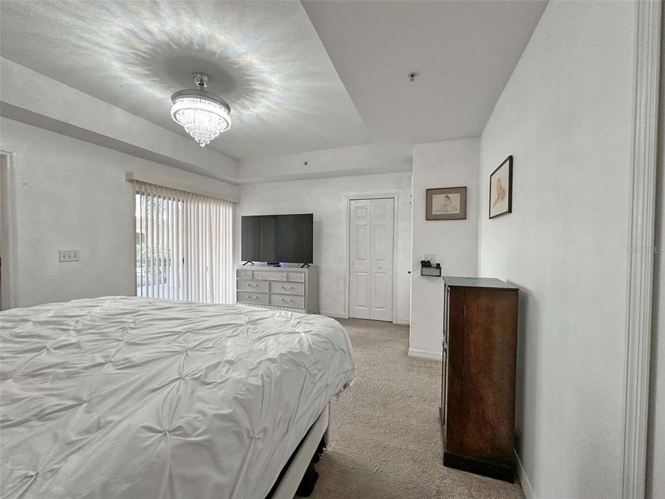 待售: $425,000 (3 贝兹, 2 浴室, 1965 平方英尺)