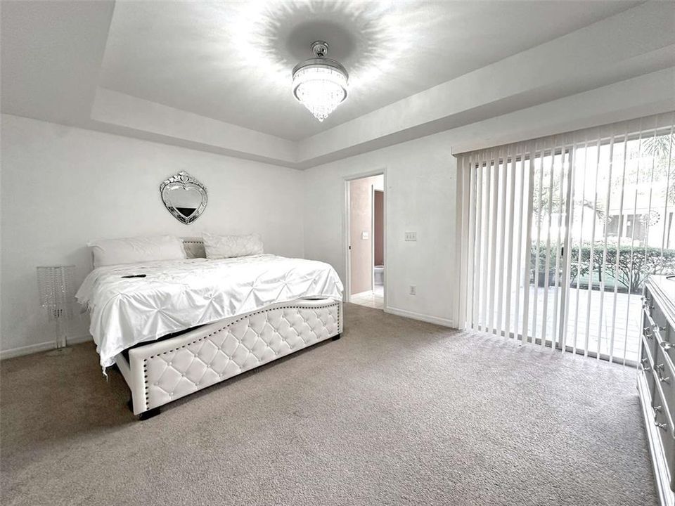 待售: $425,000 (3 贝兹, 2 浴室, 1965 平方英尺)