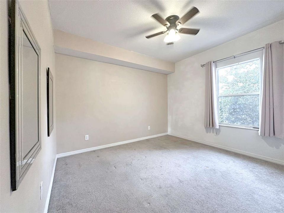 待售: $425,000 (3 贝兹, 2 浴室, 1965 平方英尺)