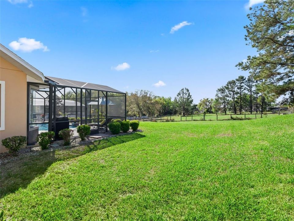 Active With Contract: $524,985 (3 beds, 2 baths, 2123 Square Feet)