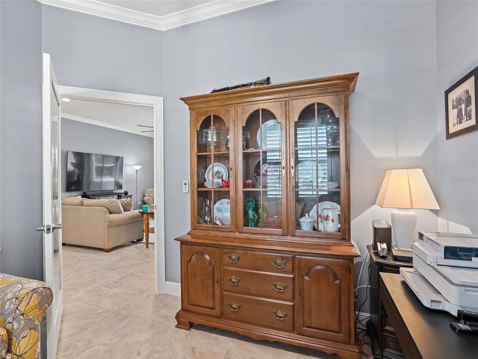 Active With Contract: $524,985 (3 beds, 2 baths, 2123 Square Feet)