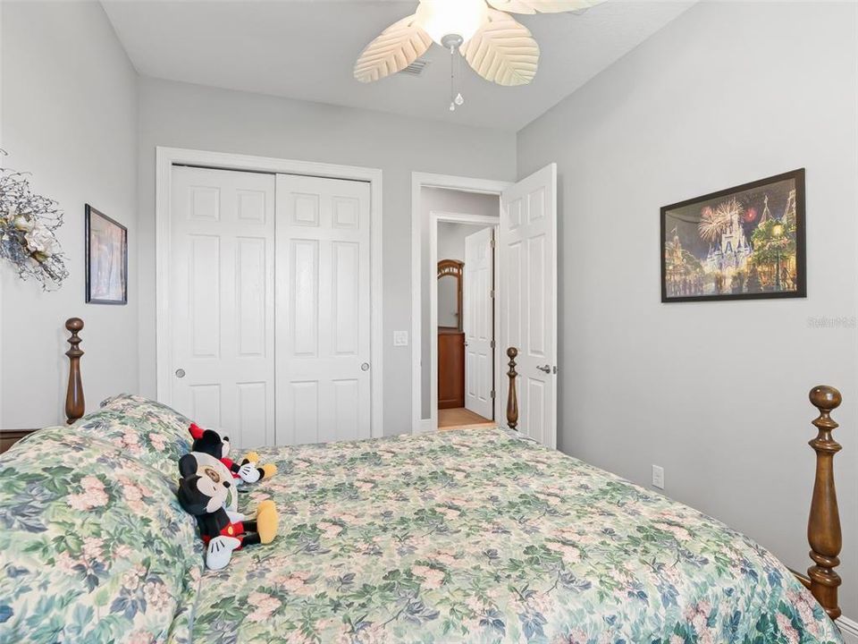 Active With Contract: $524,985 (3 beds, 2 baths, 2123 Square Feet)