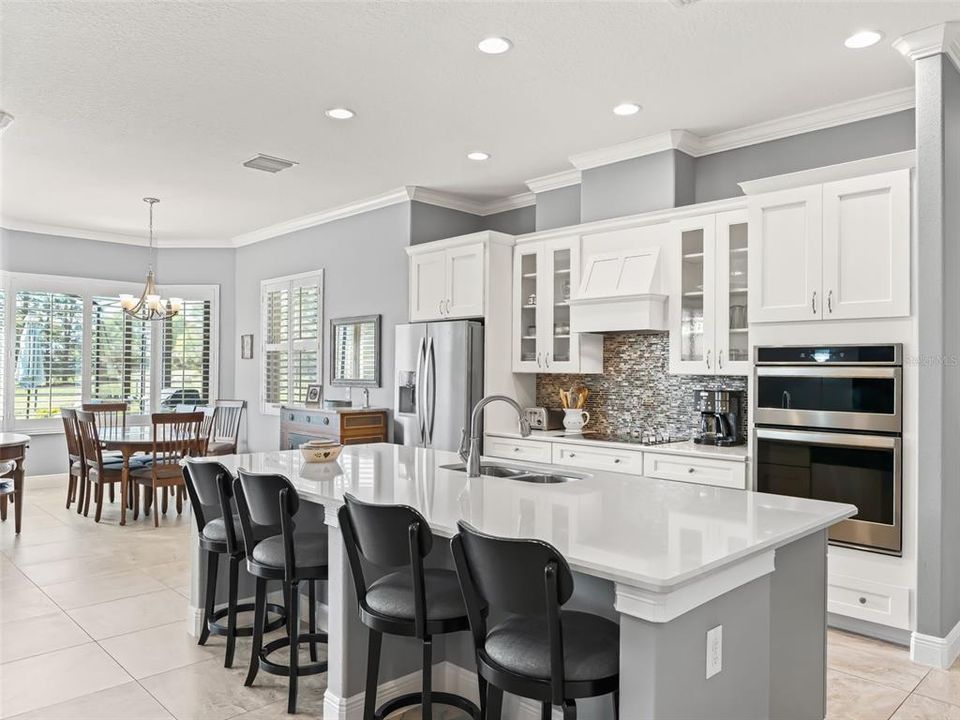 Active With Contract: $524,985 (3 beds, 2 baths, 2123 Square Feet)