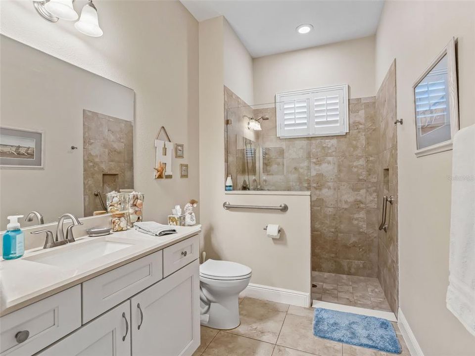 Active With Contract: $524,985 (3 beds, 2 baths, 2123 Square Feet)