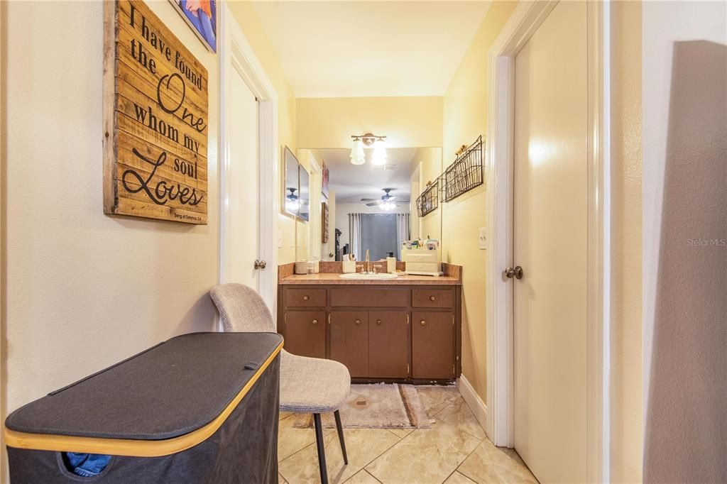 For Sale: $299,899 (3 beds, 2 baths, 1209 Square Feet)
