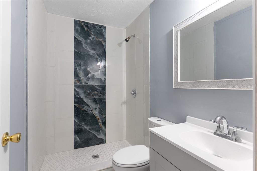 For Sale: $449,000 (6 beds, 3 baths, 2488 Square Feet)