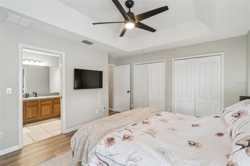 For Rent: $2,000 (3 beds, 2 baths, 1410 Square Feet)