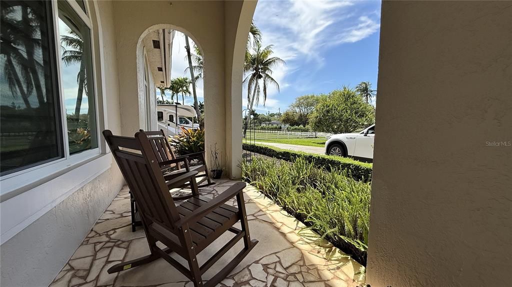For Sale: $3,250,000 (5 beds, 3 baths, 4047 Square Feet)