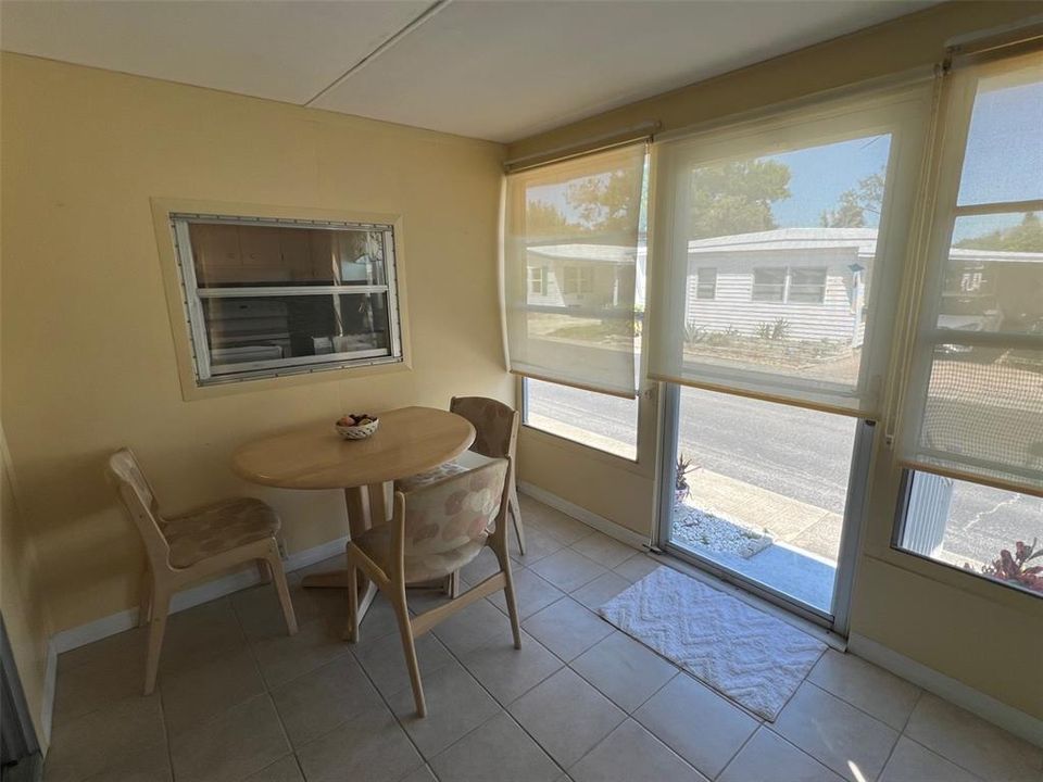 En Venta: $89,900 (2 camas, 1 baños, 812 Pies cuadrados)