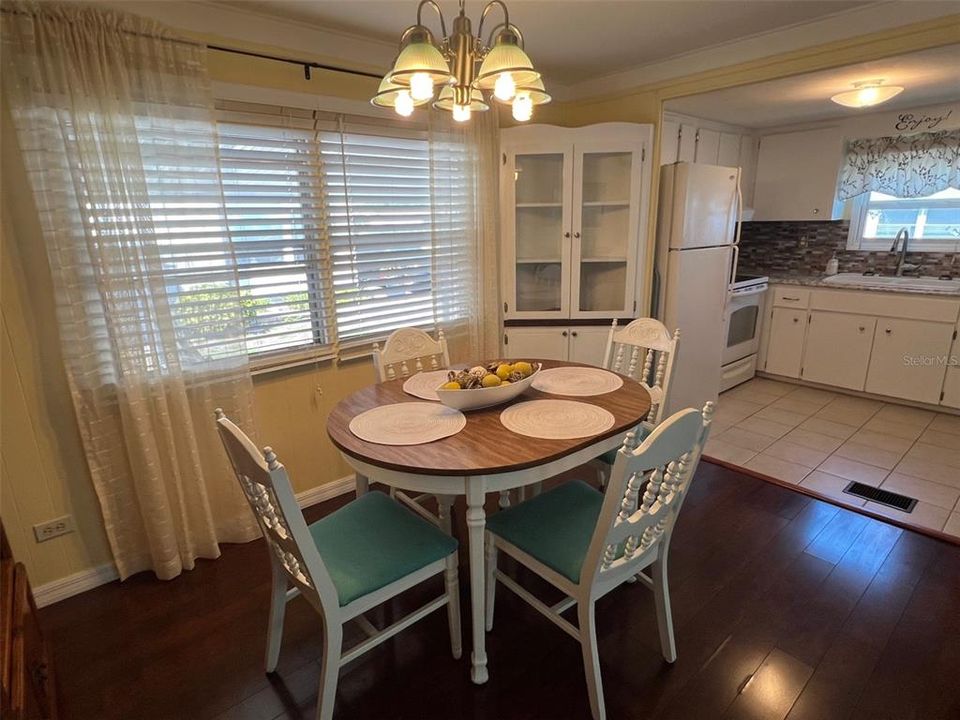 En Venta: $89,900 (2 camas, 1 baños, 812 Pies cuadrados)