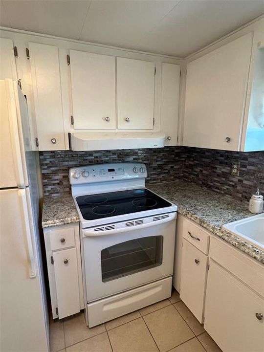 En Venta: $89,900 (2 camas, 1 baños, 812 Pies cuadrados)