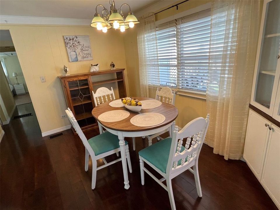 En Venta: $89,900 (2 camas, 1 baños, 812 Pies cuadrados)