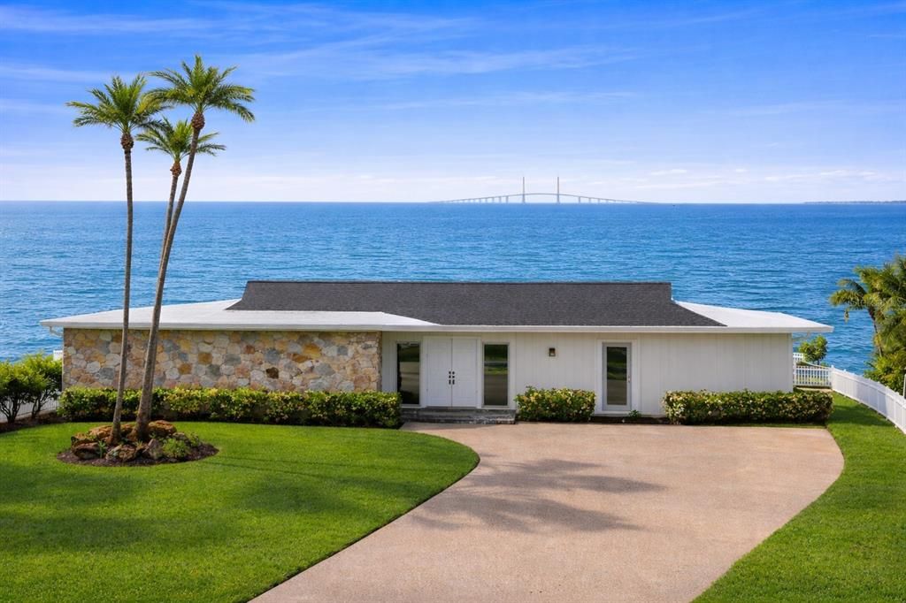 En Venta: $3,400,000 (4 camas, 3 baños, 3670 Pies cuadrados)