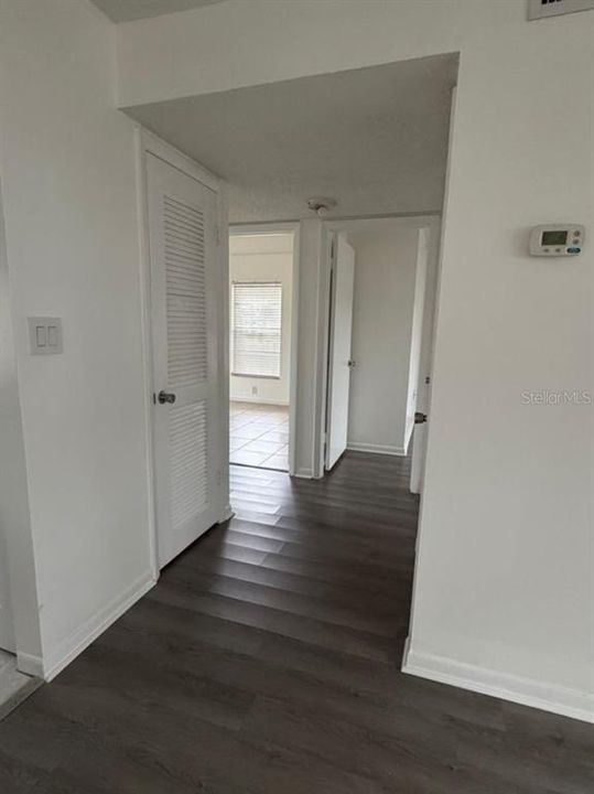 For Rent: $1,500 (2 beds, 1 baths, 891 Square Feet)