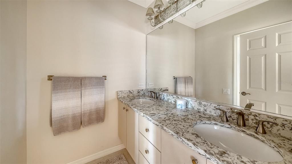 For Sale: $2,150,000 (4 beds, 4 baths, 3939 Square Feet)