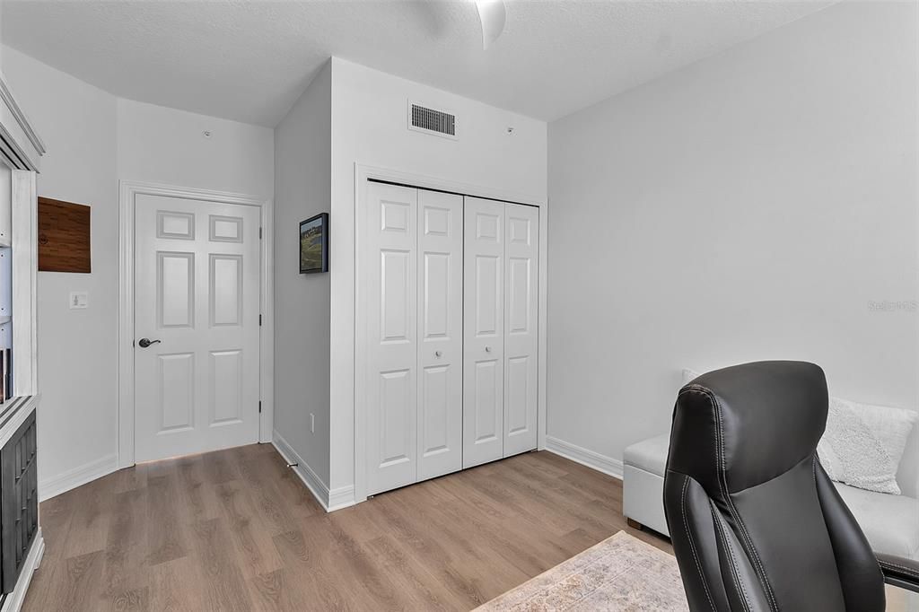 For Sale: $785,000 (3 beds, 3 baths, 2594 Square Feet)