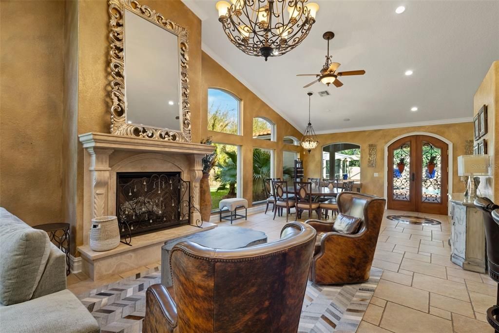 For Sale: $1,840,000 (5 beds, 5 baths, 5825 Square Feet)