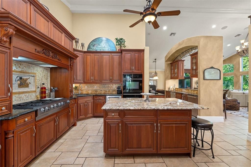 For Sale: $1,840,000 (5 beds, 5 baths, 5825 Square Feet)