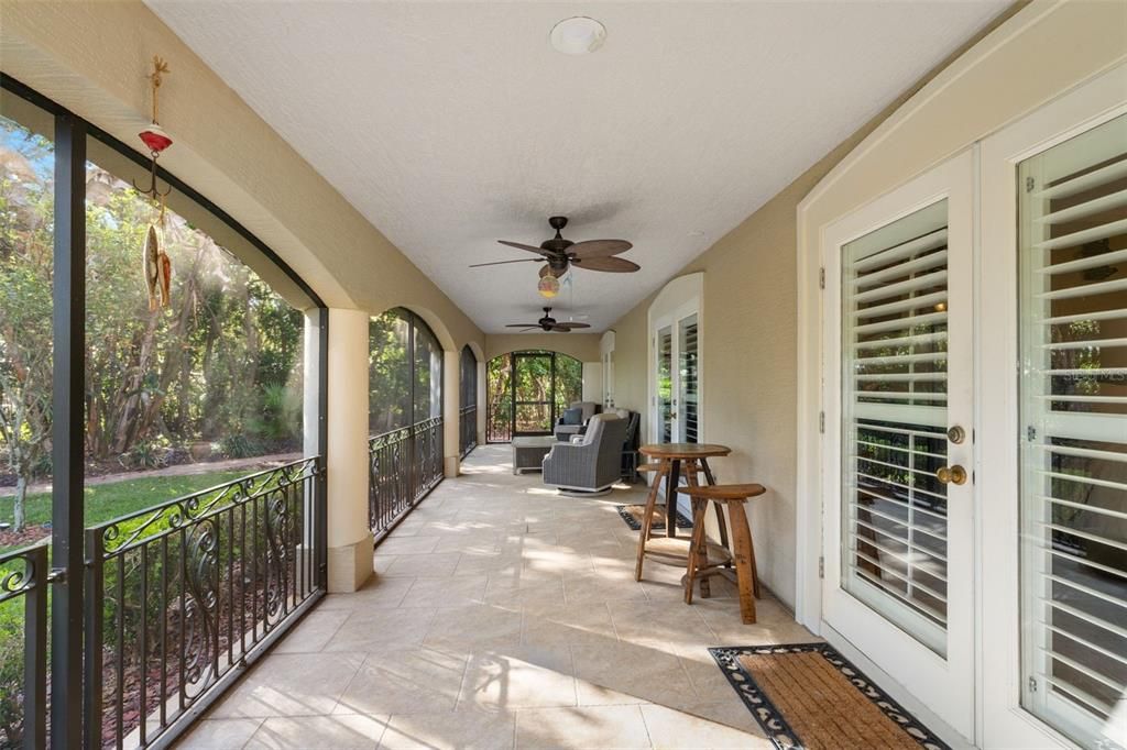 For Sale: $1,840,000 (5 beds, 5 baths, 5825 Square Feet)