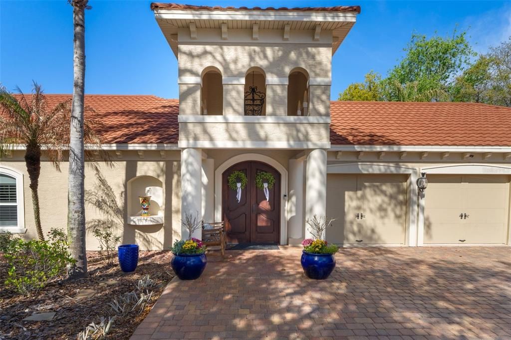 For Sale: $1,840,000 (5 beds, 5 baths, 5825 Square Feet)